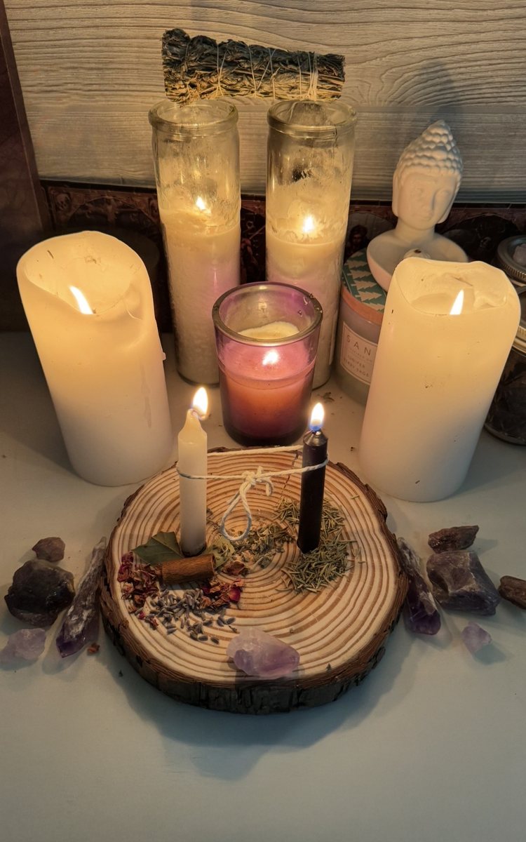 The Magick Portal on a phone, showing a photo from the ritual